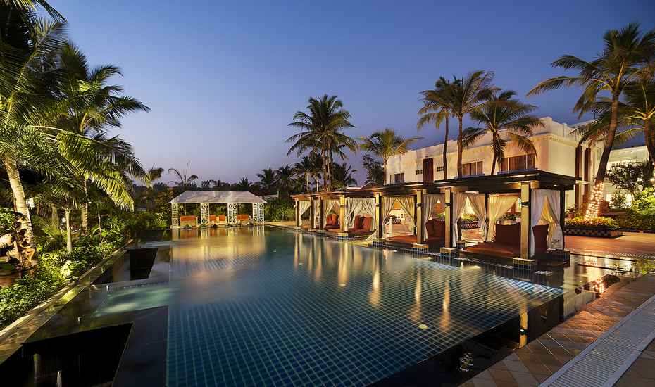 MAYFAIR Palm Beach Resort